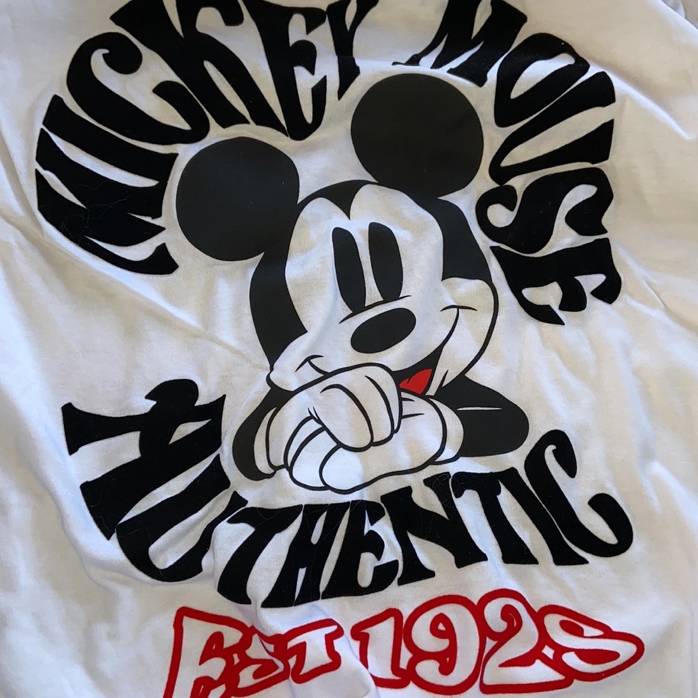 Mickey Mouse tshirt nwt